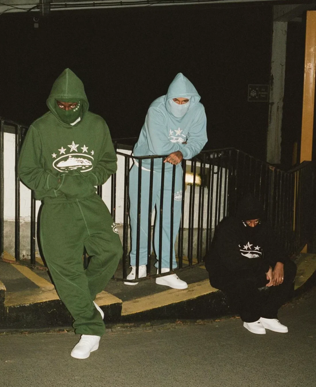 Corteiz 5 Starz Alcatraz Hoodie - (BABY BLUE) - Image 3