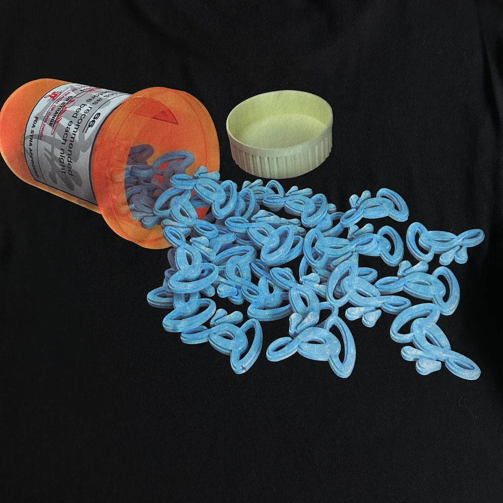 Syna World Pill Tee Short Sleeve T-shirt - Black - Image 3