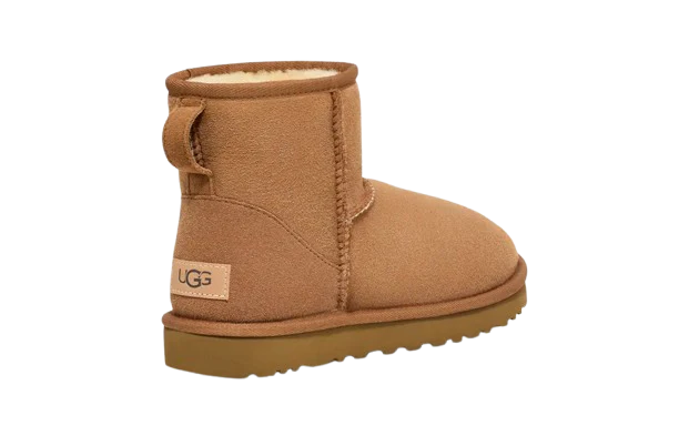 UGG Boot Classic Mini Chestnut - Image 3